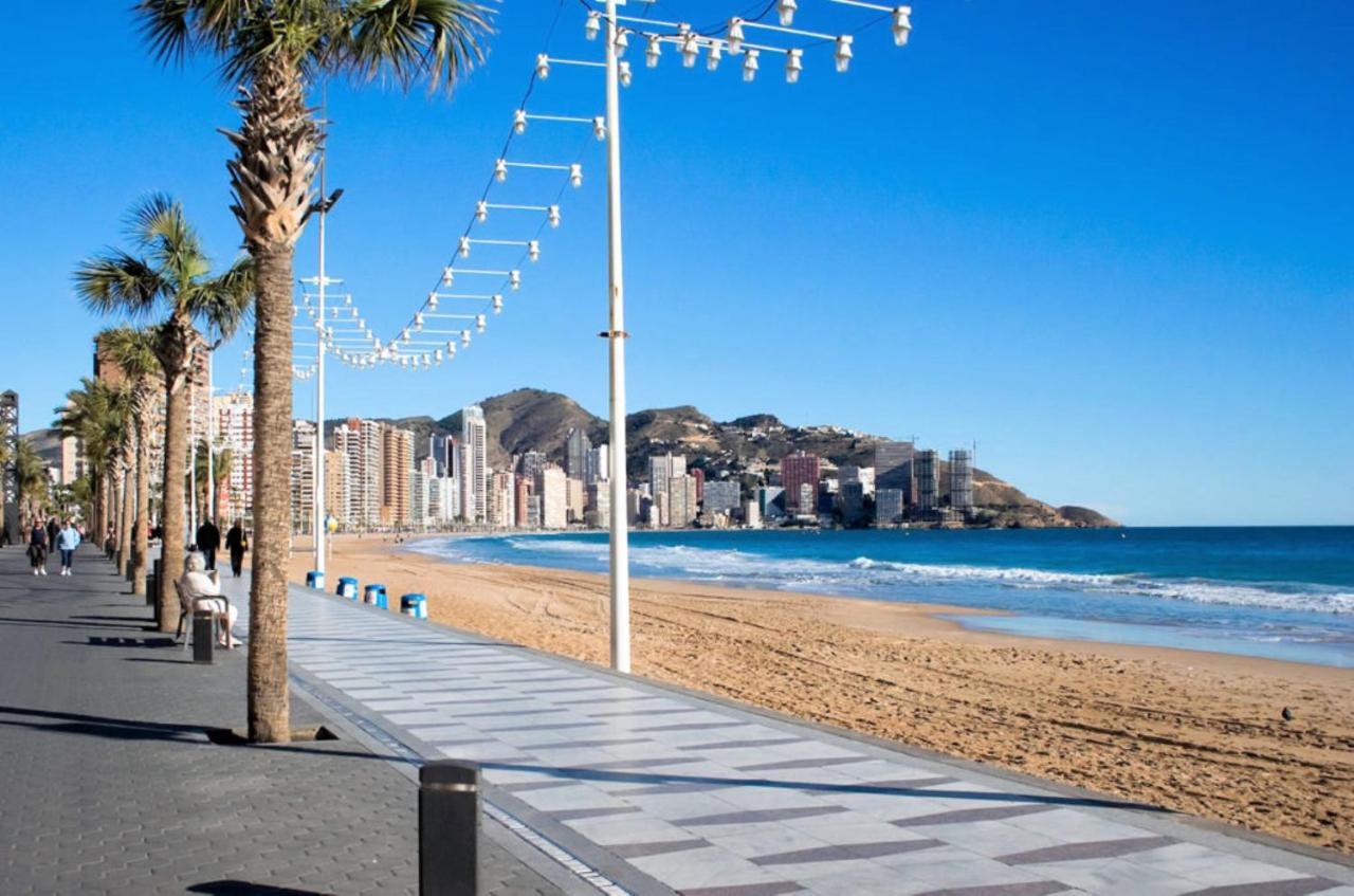 Апартаменти Seafront Luxury Levante Beach / Primera Linea Playa Levante Бенідорм Екстер'єр фото